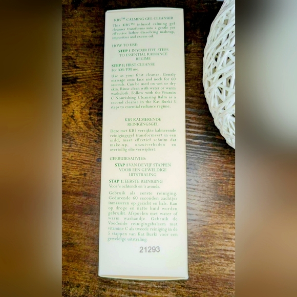 KAT BURKI KB5 CALMING GEL CLEANSER - Picture 5 of 13